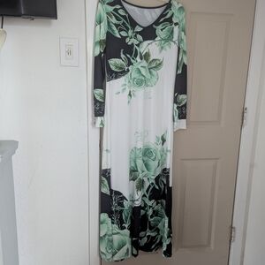 Floral Long Sleeve Maxi Dress - Green and Black